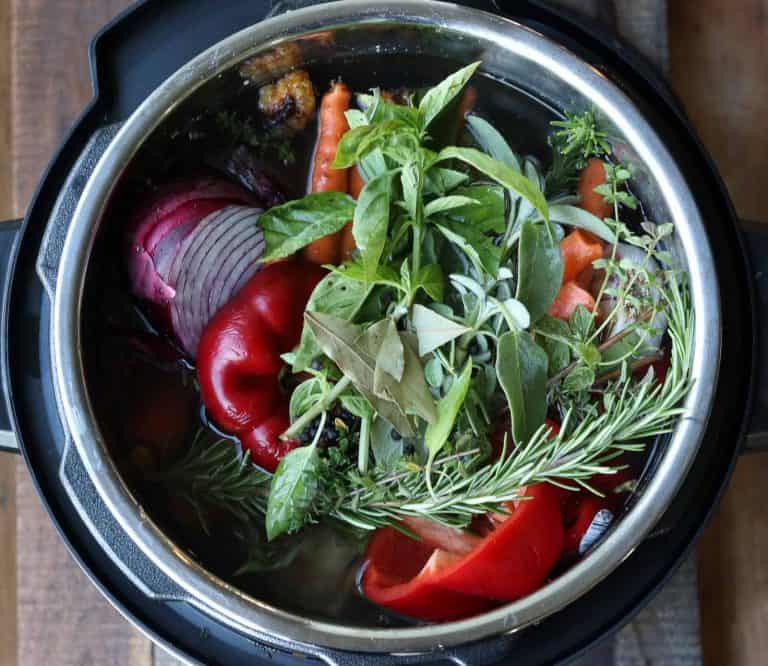 instant pot liner with red pepper, herbs, onion