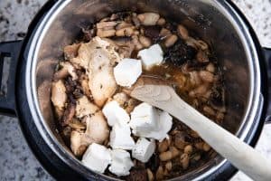 Creamy Instant Pot Clove Garlic Chicken